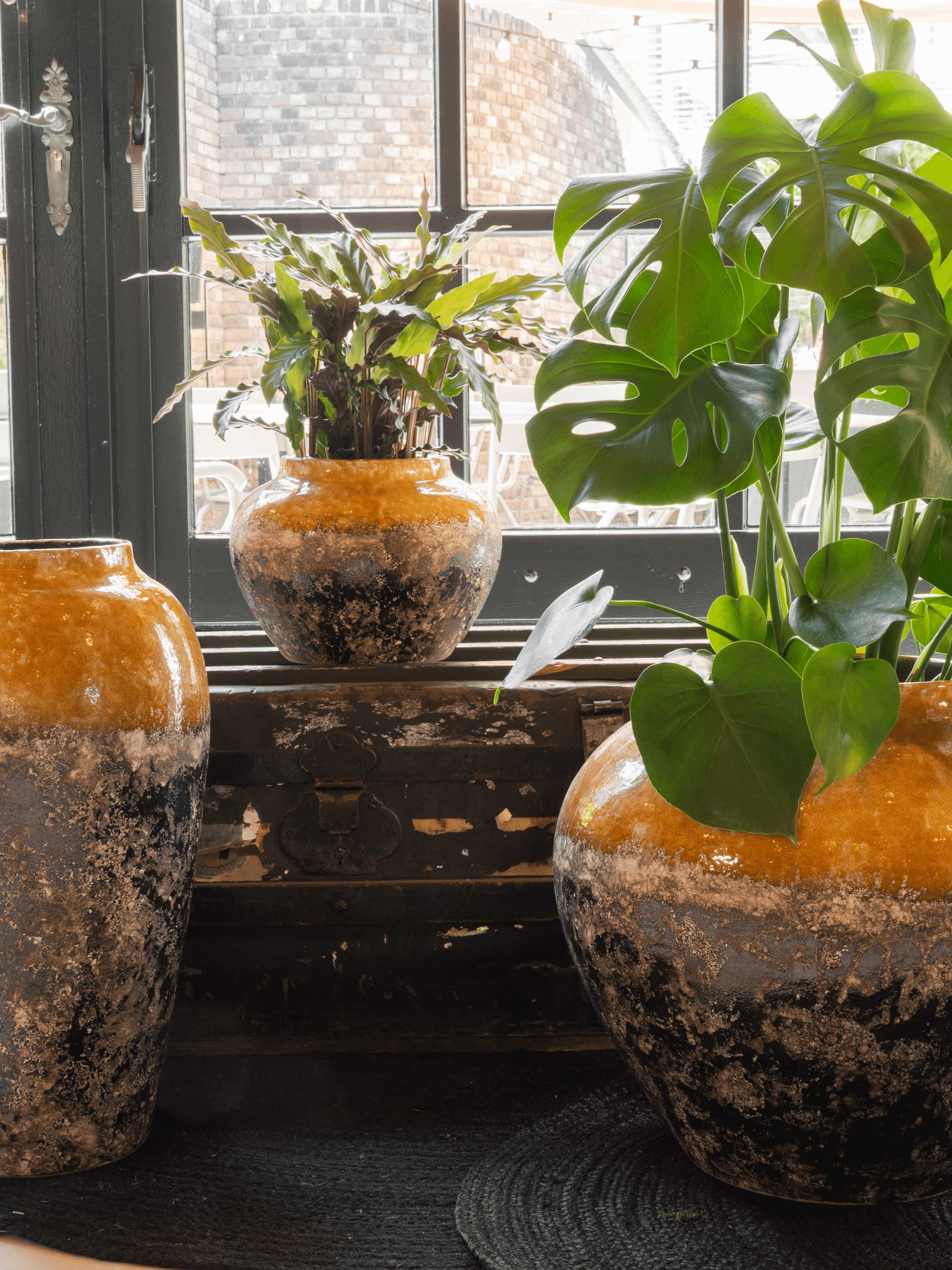 Handmade_Lindy_Jar_Plant_Pot_Retro_Ochre_Houseplant_Pot_28cm