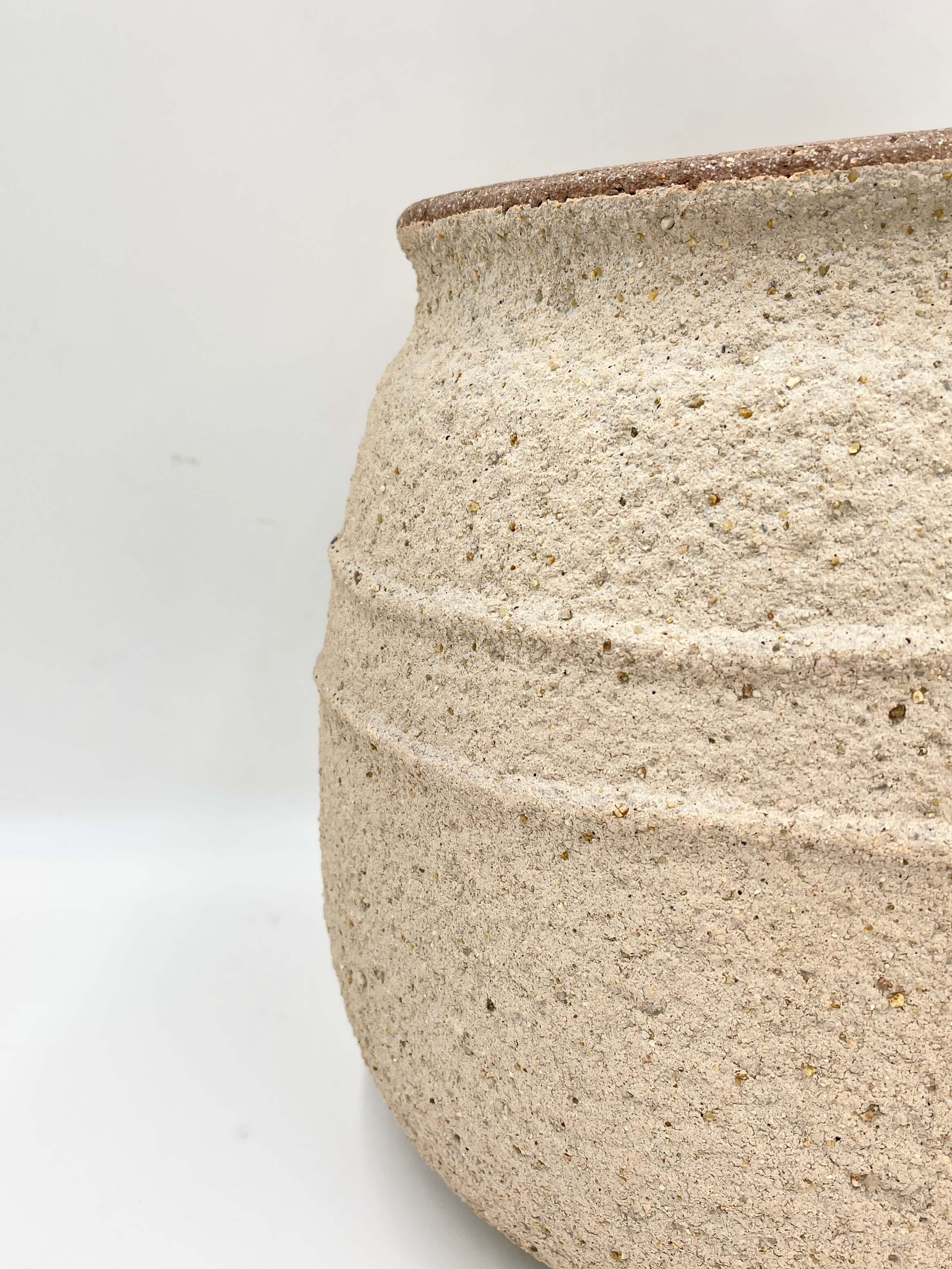 Large Mediterranean Planter Hestia - Sahara - D32cm - Indoor & Outdoor
