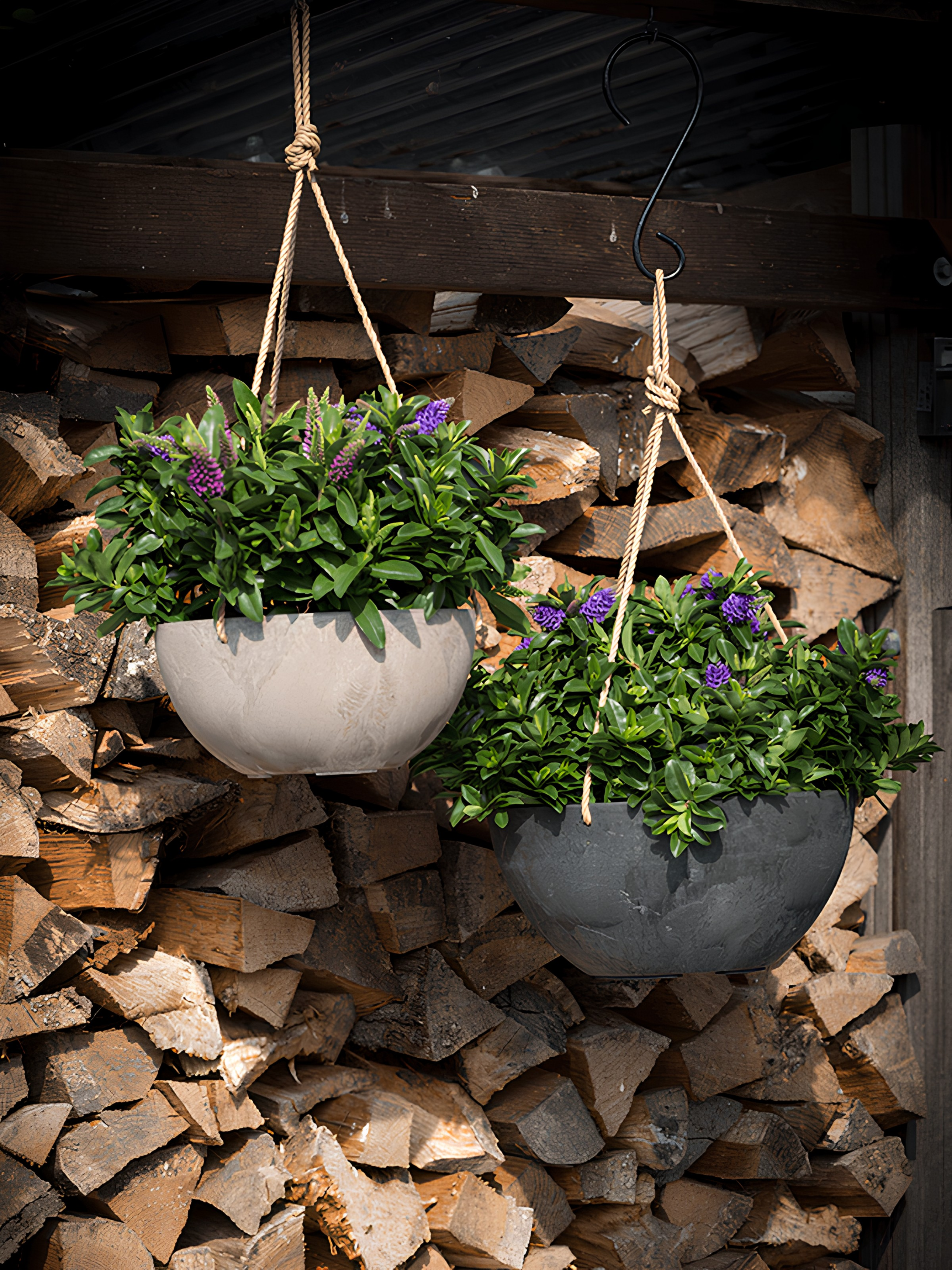 Artstone Fiona Hanger Black, Indoor & Outdoor Hanging Pot, Multiple Size