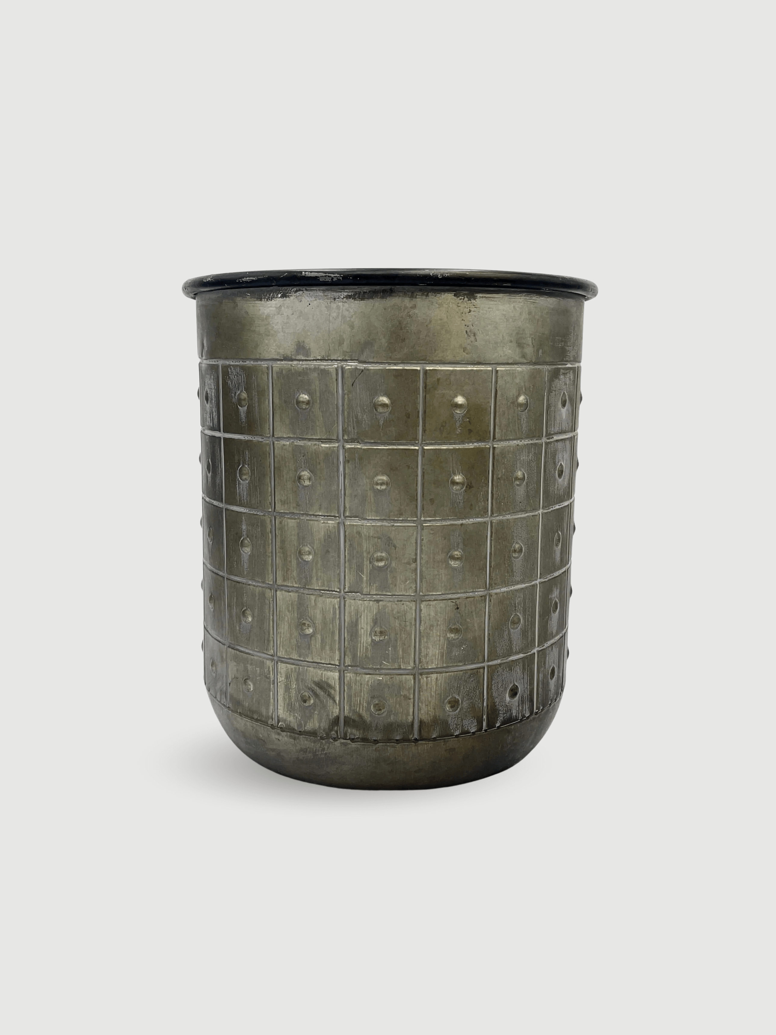 Tobi_Large_Metal_Plant_Pots_Lead_Handmade