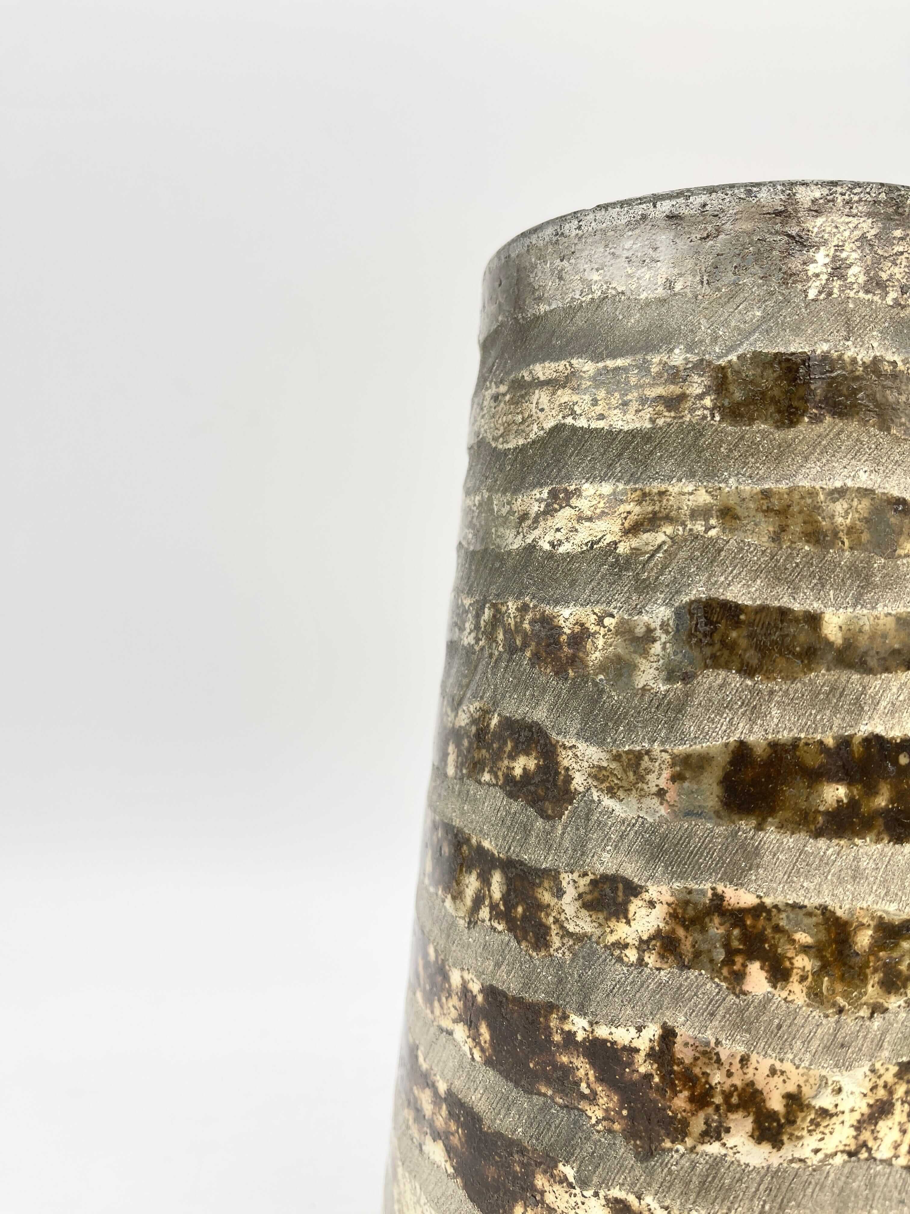 Julie Vase, Diamond, H27cm, Handmade