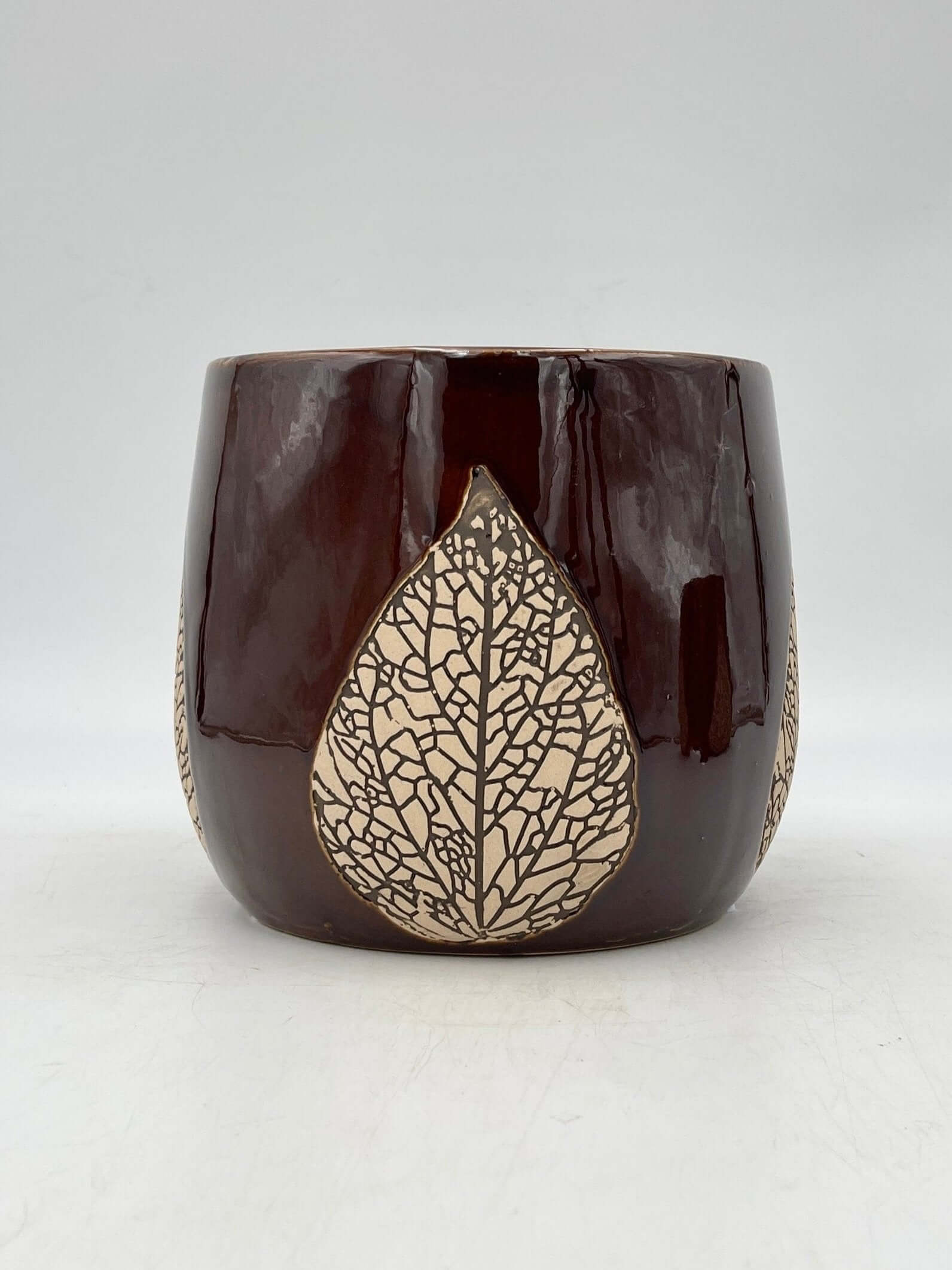 Leaf Ceramic Plant pots, Burgundy, Handmade