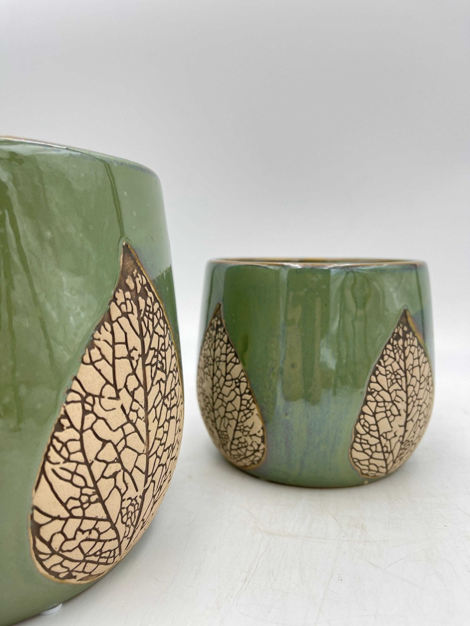 Leaf Ceramic Plant pots, Green, Handmade