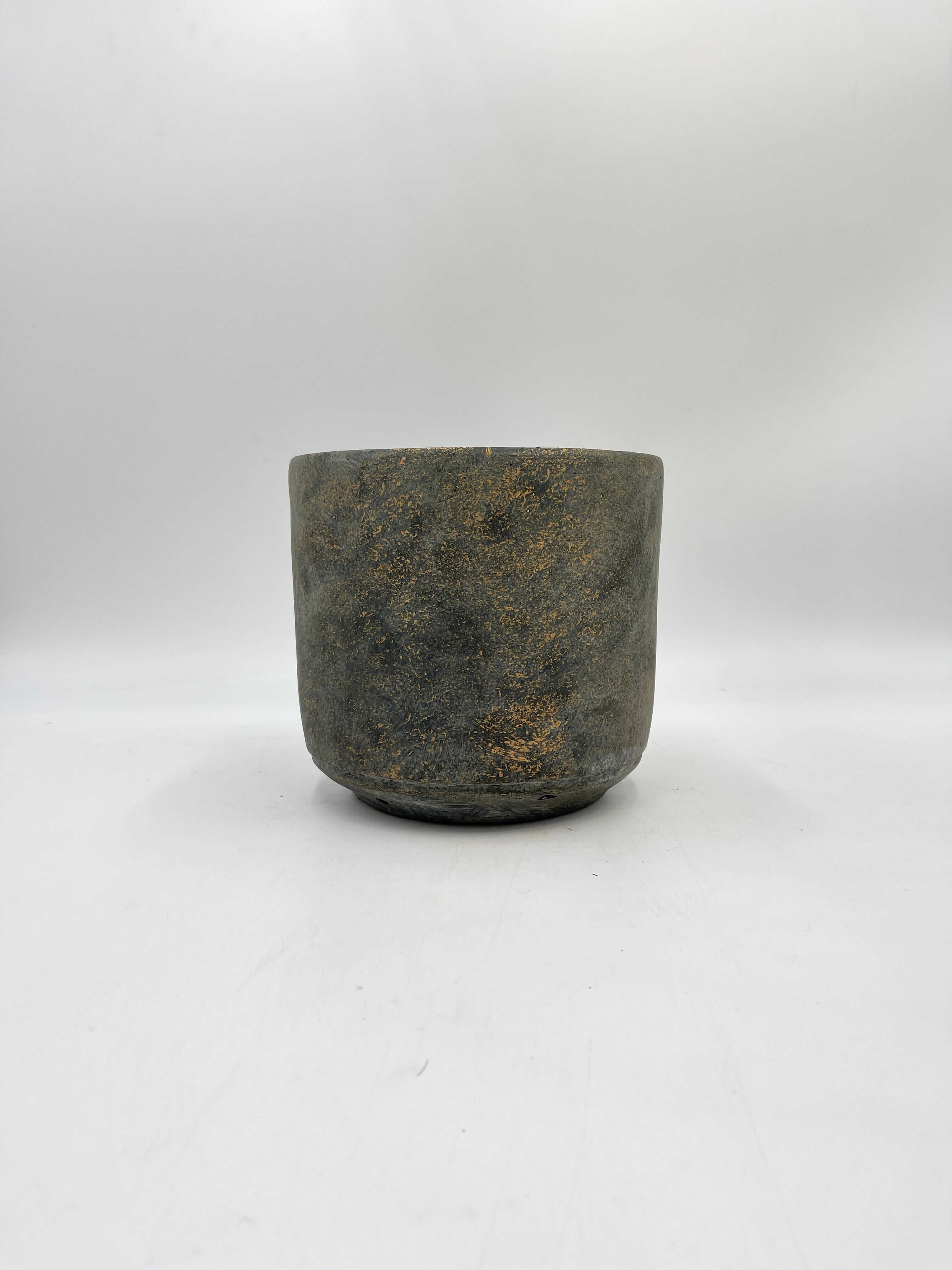Saar Handmade Cement Plant Pots, Earth Grey