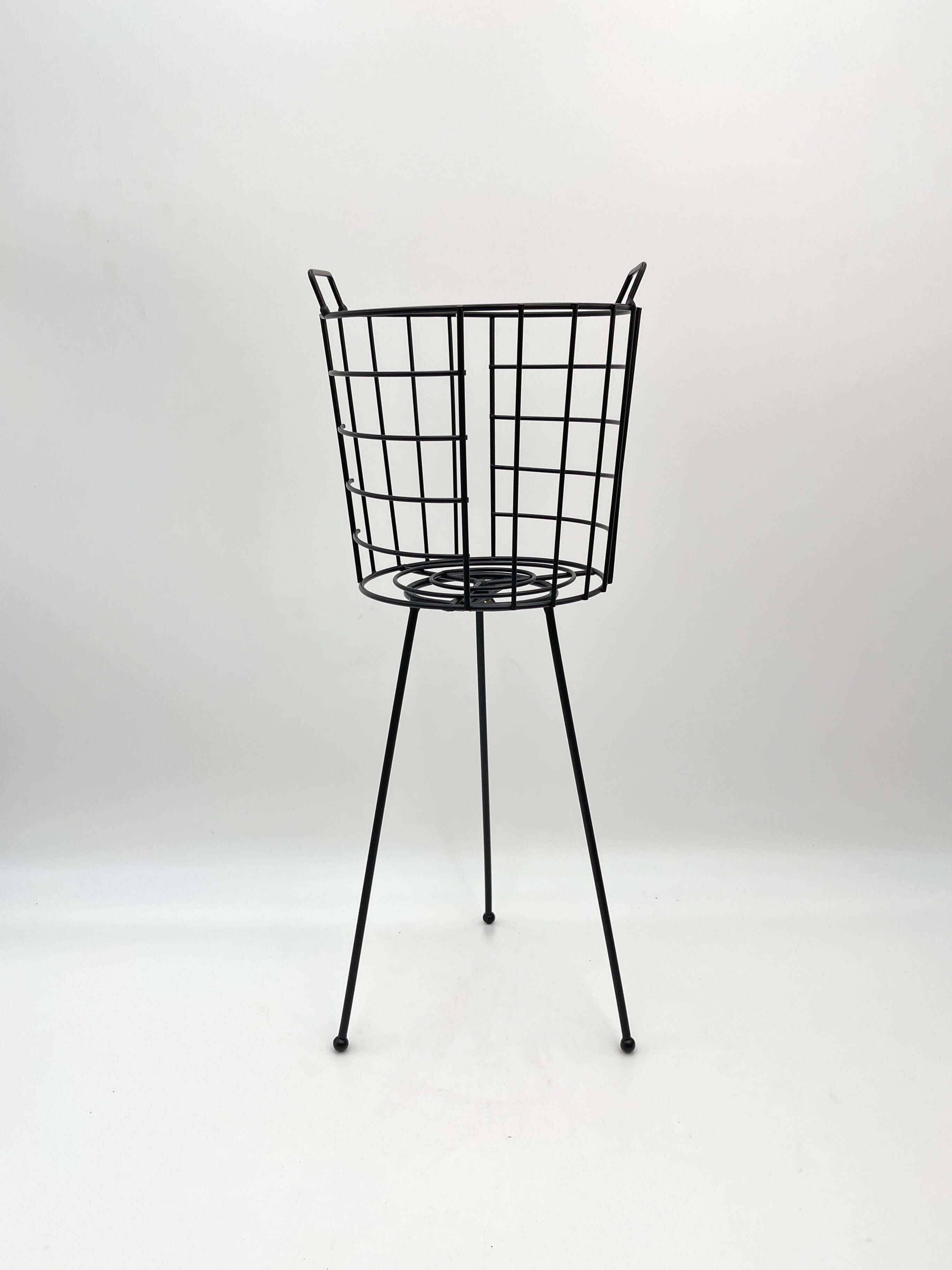 Black Metal Plant Stand, D19cm