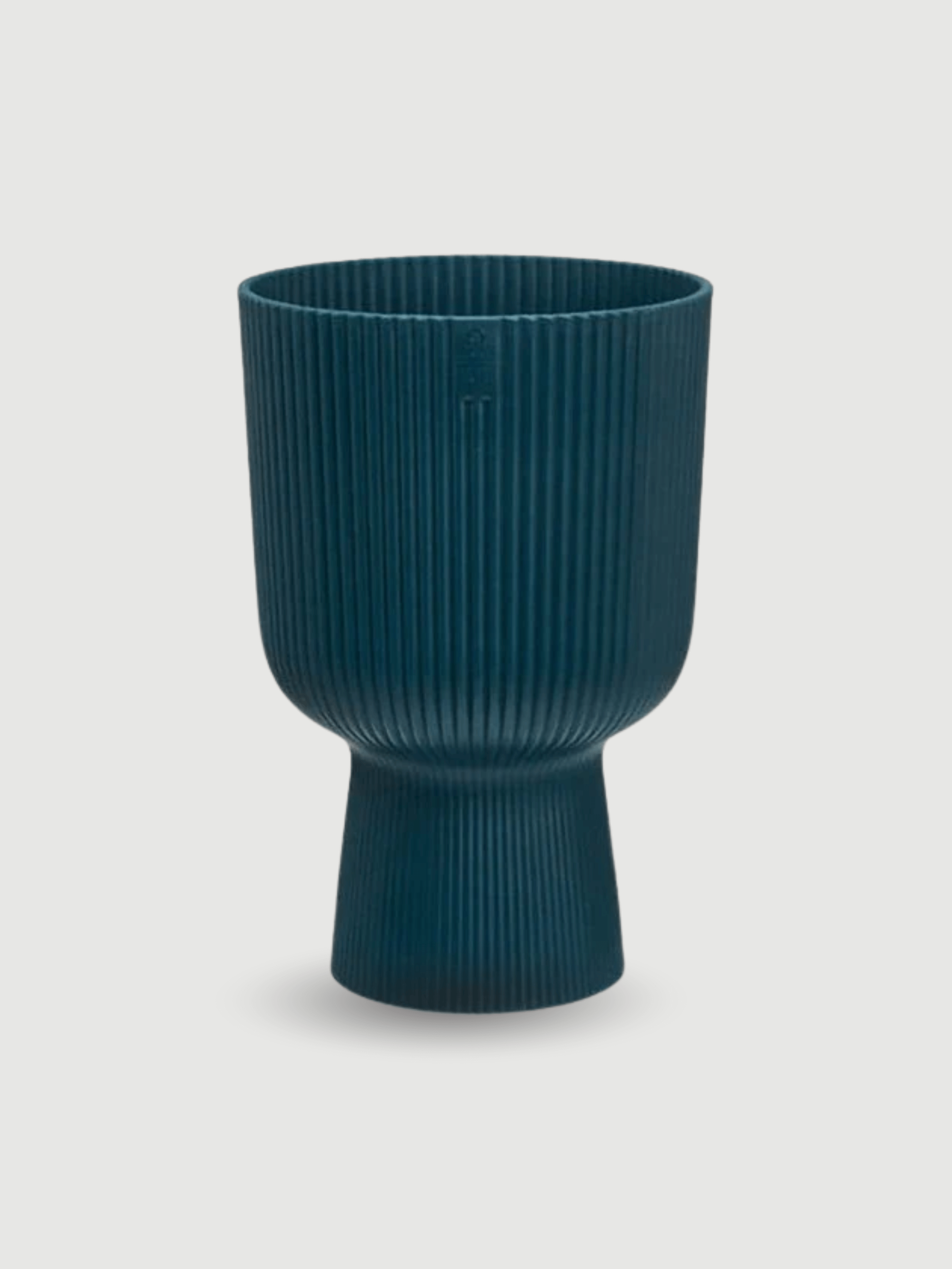 Elho Vibes Fold, Deep Blue Plant Pots in Multiple Sizes, Recycled Plastic