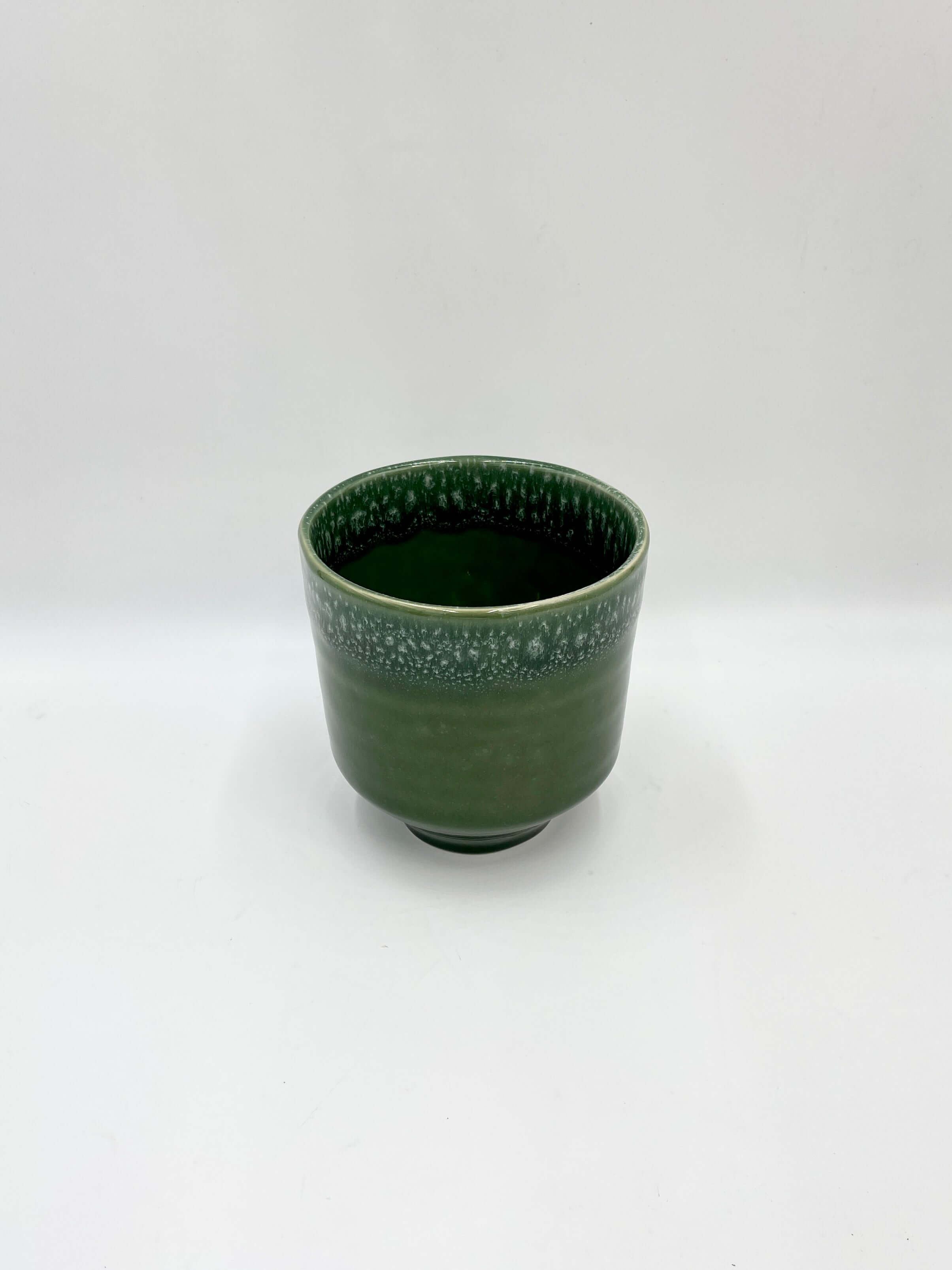 Handmade Otis Plant Pot, D16cm, Green