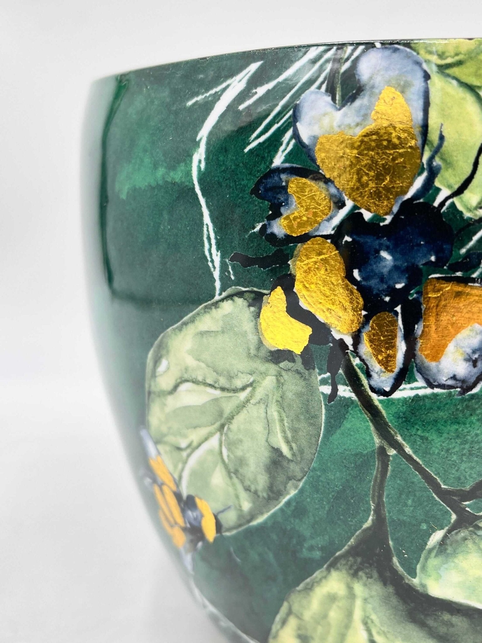 Bee Green, Metal Plant Pots by Lammie, House Plant Pot in Multiple Sizes