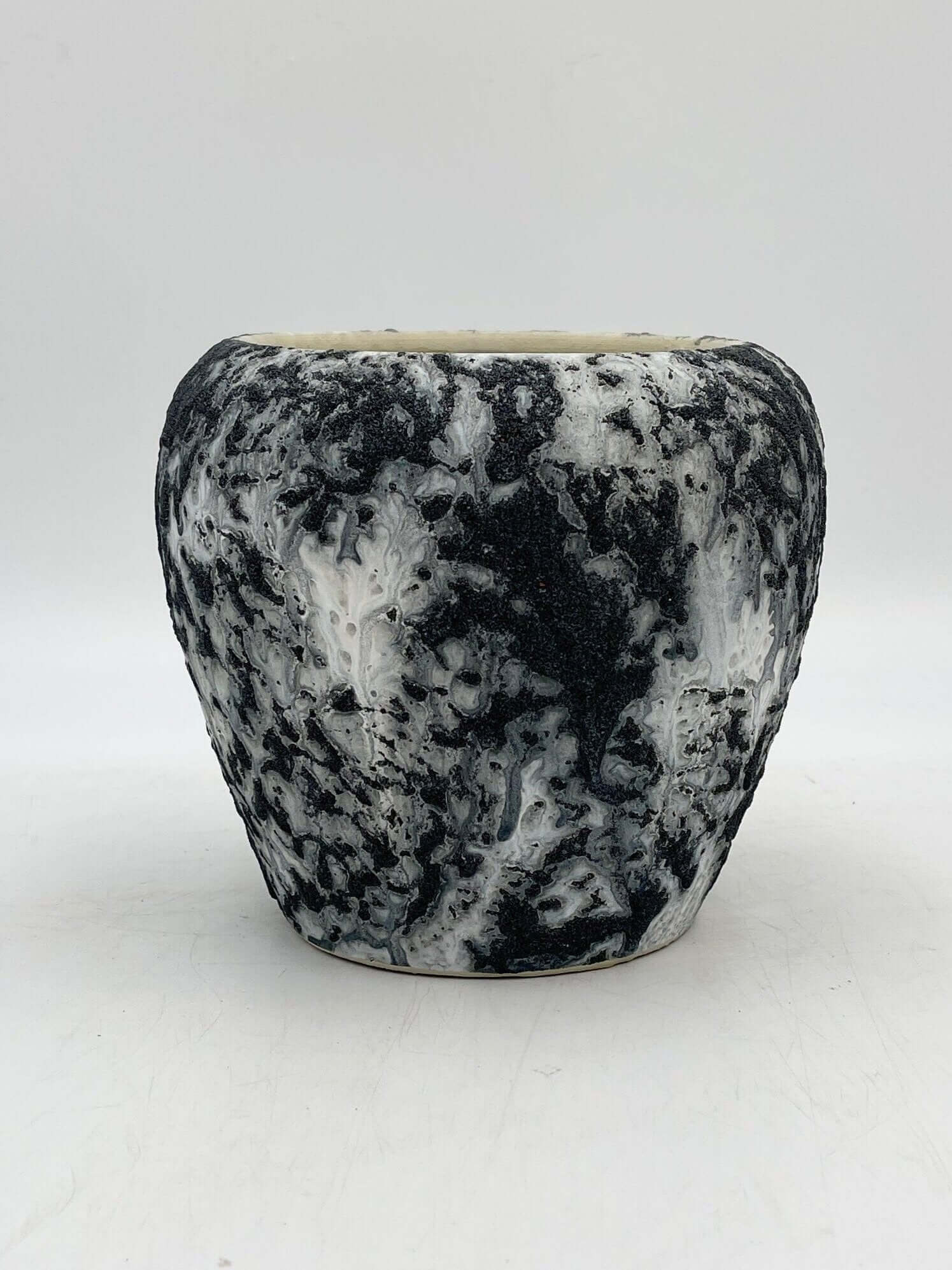 Douglas Ceramic Plant Pots, Black