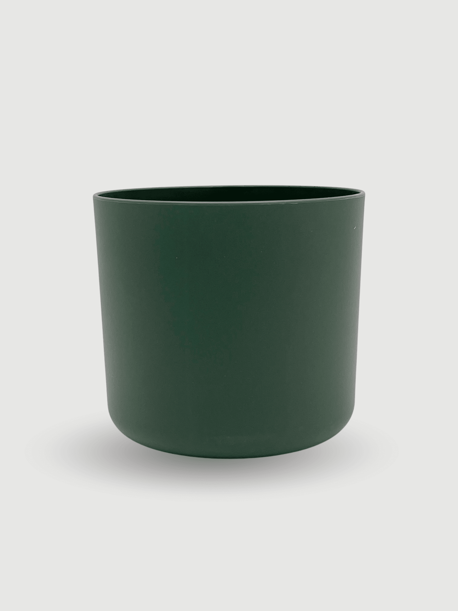 Eco-friendly_plant_pots_Elho_Leaf_Green_Plant_Pots_in_Multiple_Sizes
