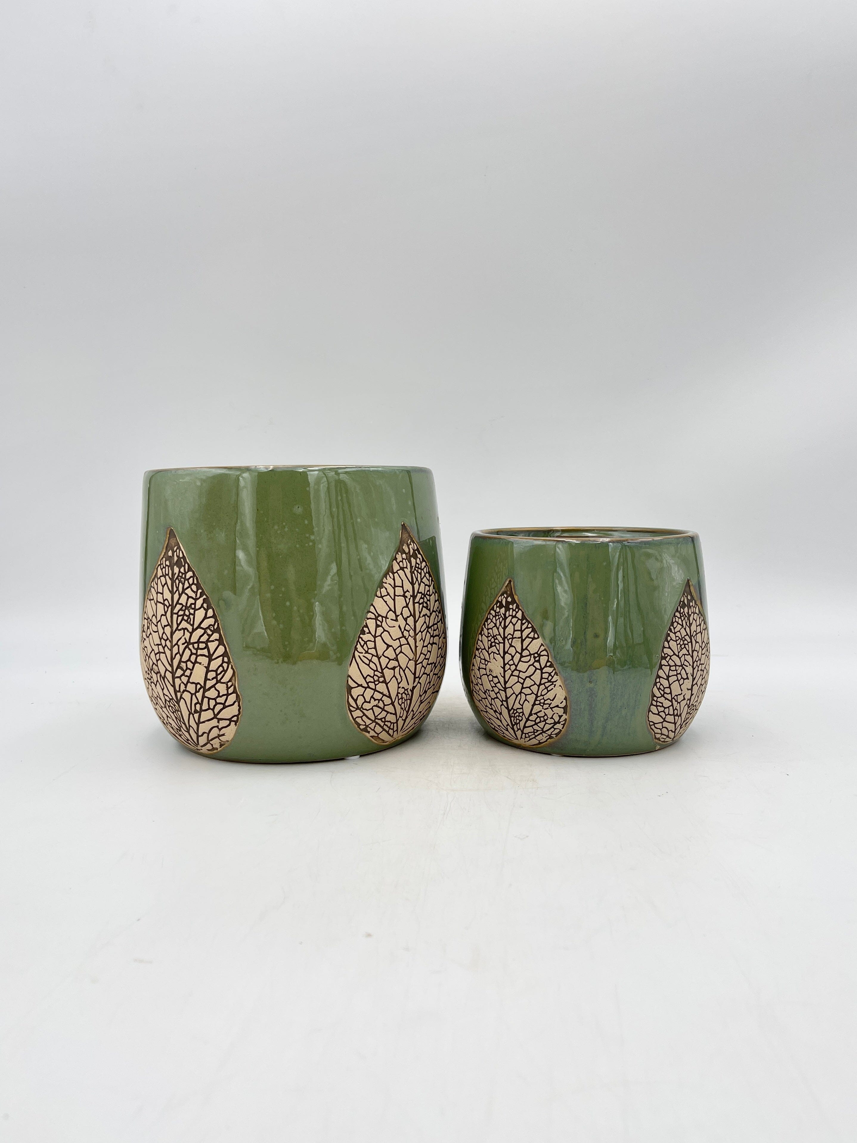 Leaf Ceramic Plant pots, Green