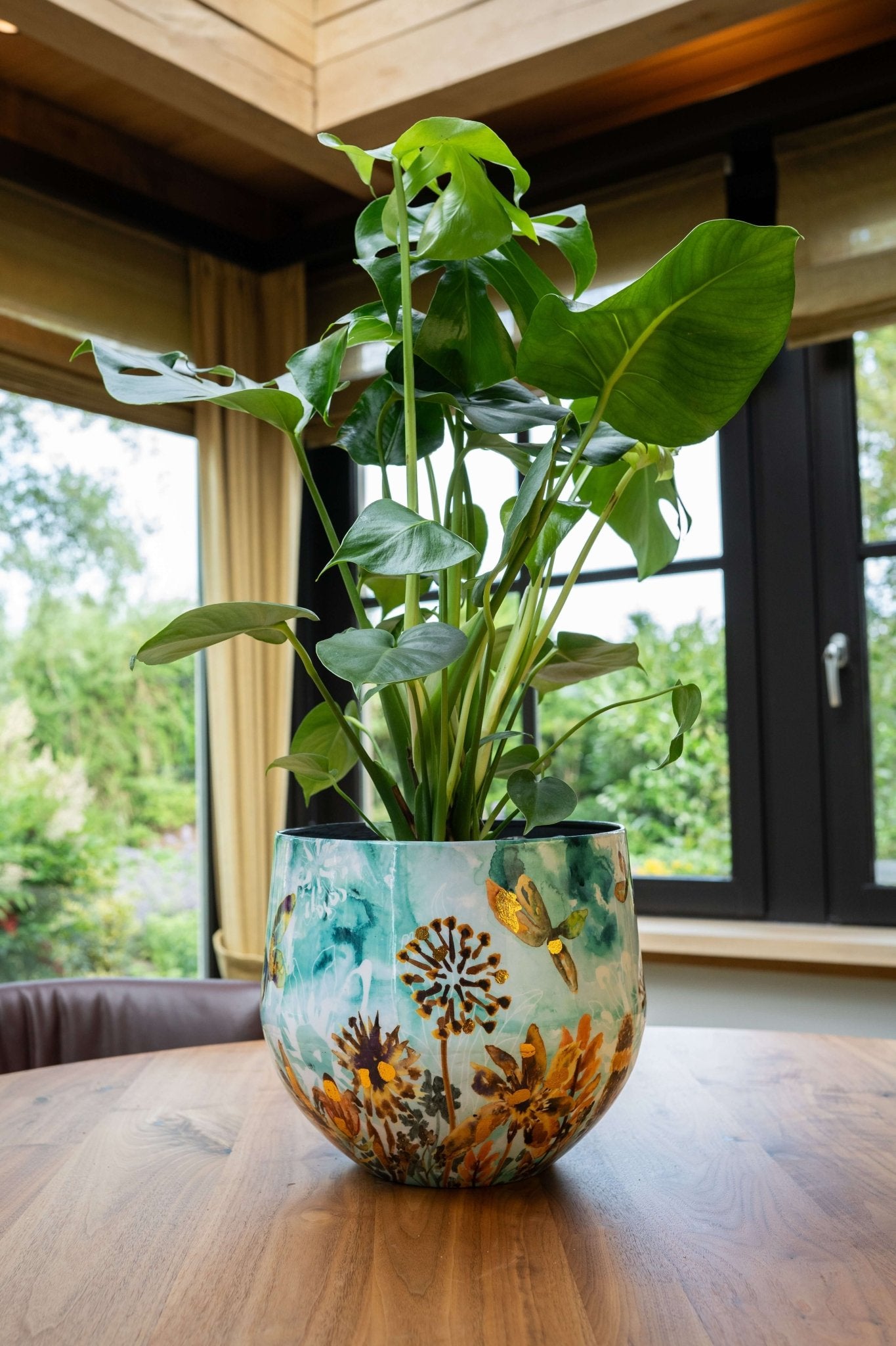 Fresia Metal Plant Pots by Lammie, Designer Plant Pots in Multiple Sizes