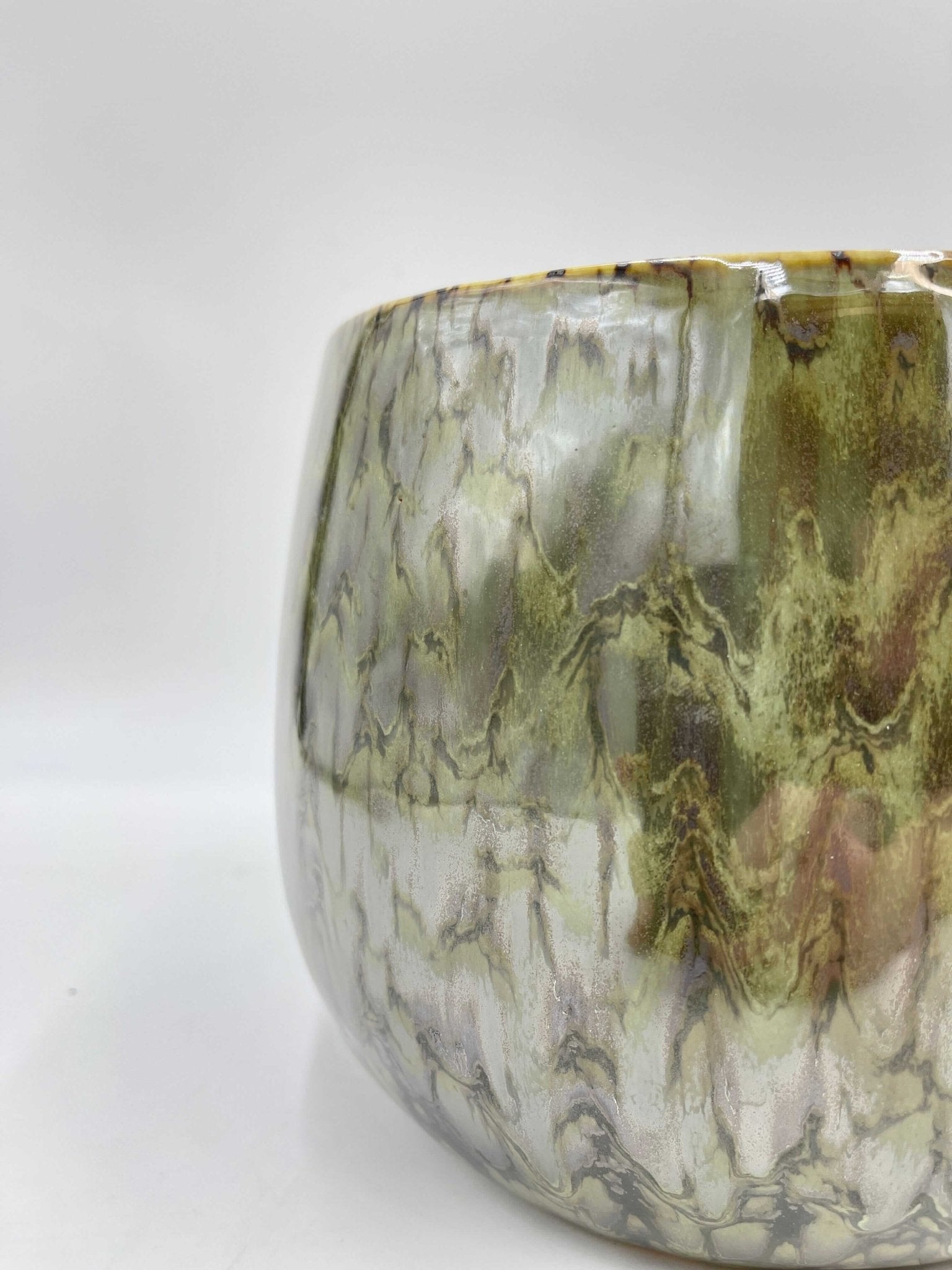 Odile Handmade Ceramic Plant Pots, Green, Indoor Plant Pots in Multiple Sizes