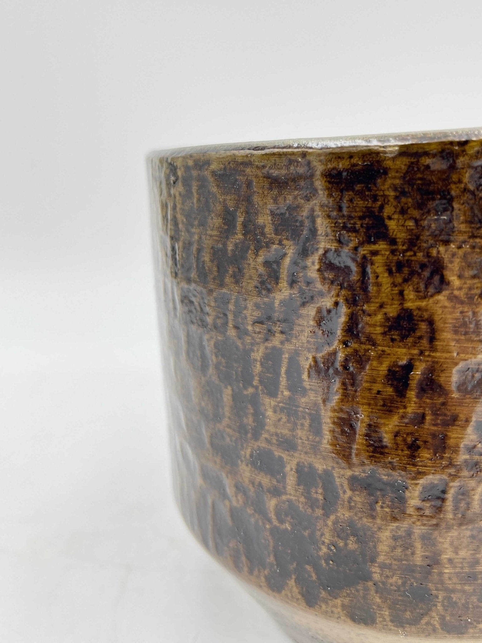 Sanna, Handmade Ceramic Plant Pots, Savanna, House Plant Pot in Multiple Sizes