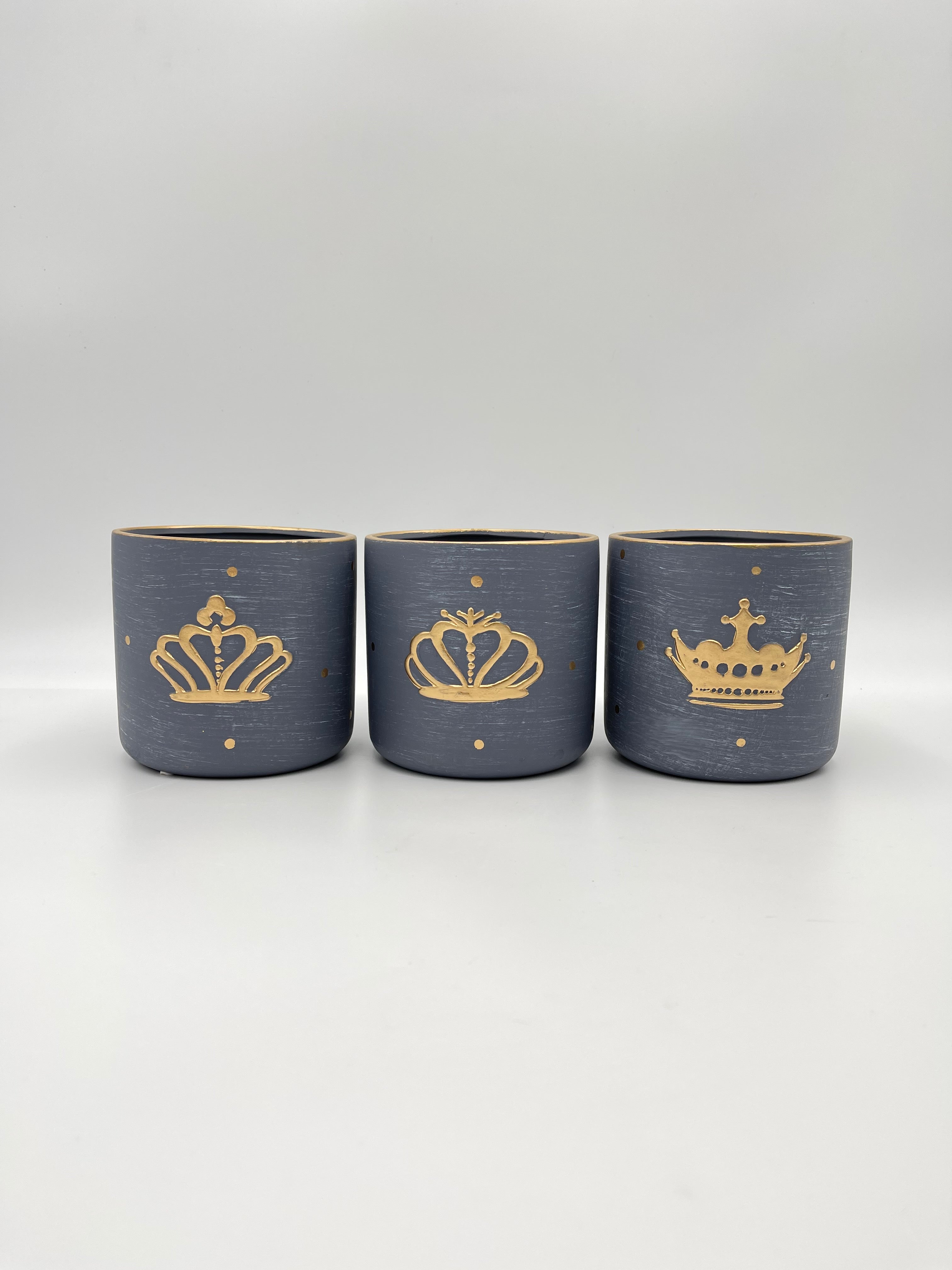 Crown Plant Pot, Blue, Assorted