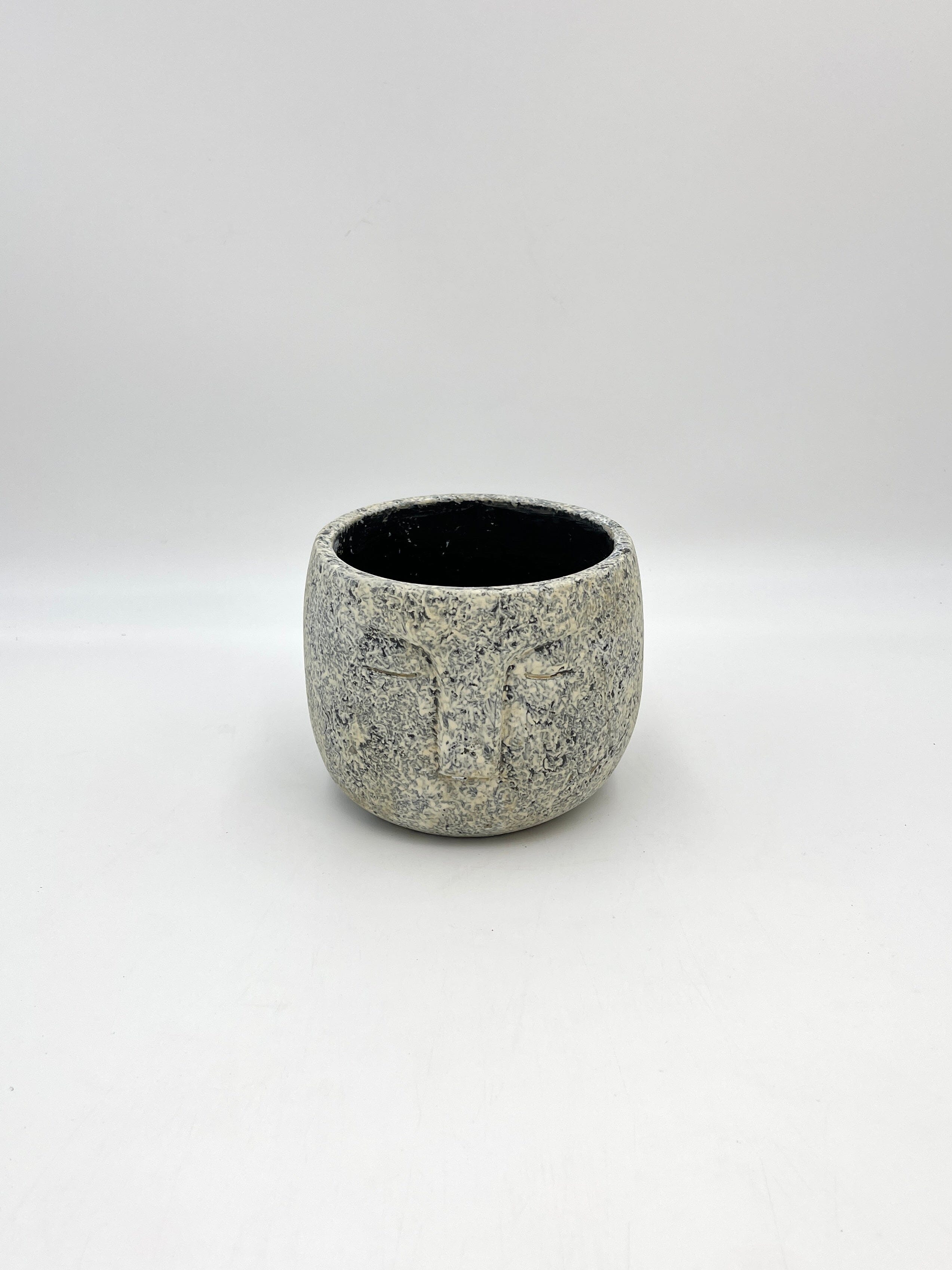 Wise Handmade Concrete Face Pot, Grey, D16 cm